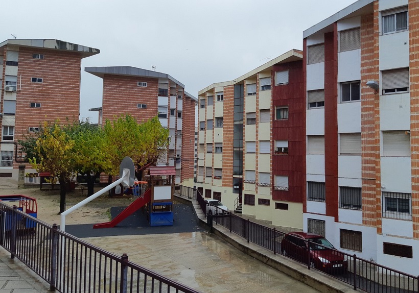 Queda desierta la licitación para rehabilitar 166 viviendas en Font Dolça