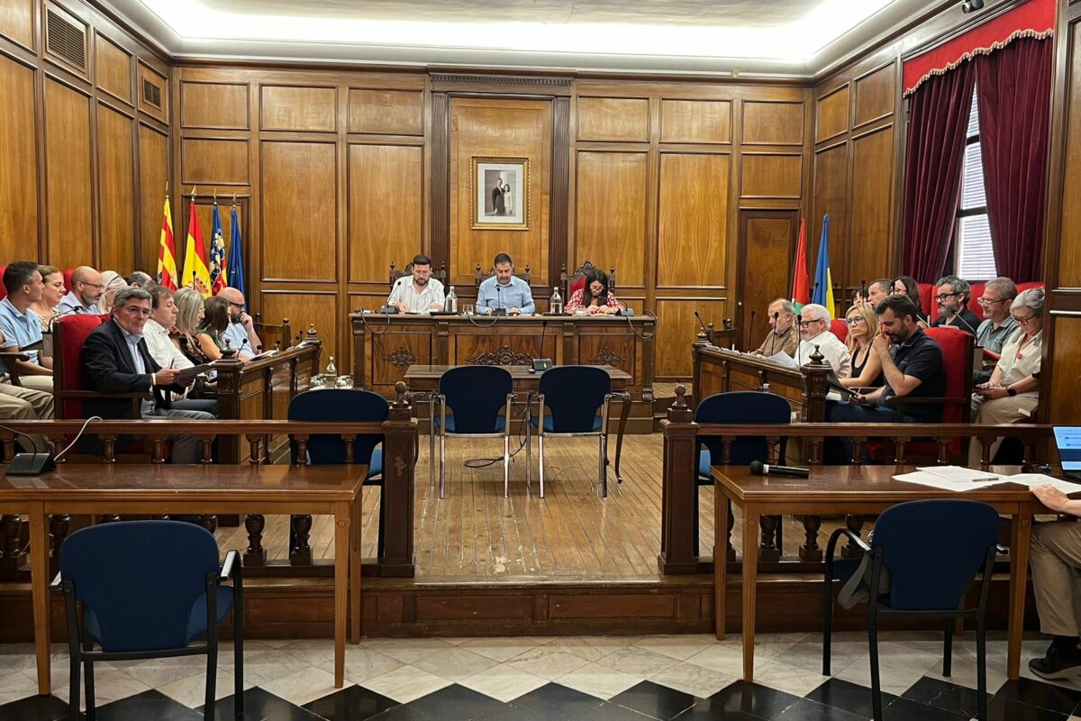 L'Ajuntament d'Alcoi defensa la continuïtat de la seu de les PAU a la ciutat amb una declaració institucional aprovada per unanimitat