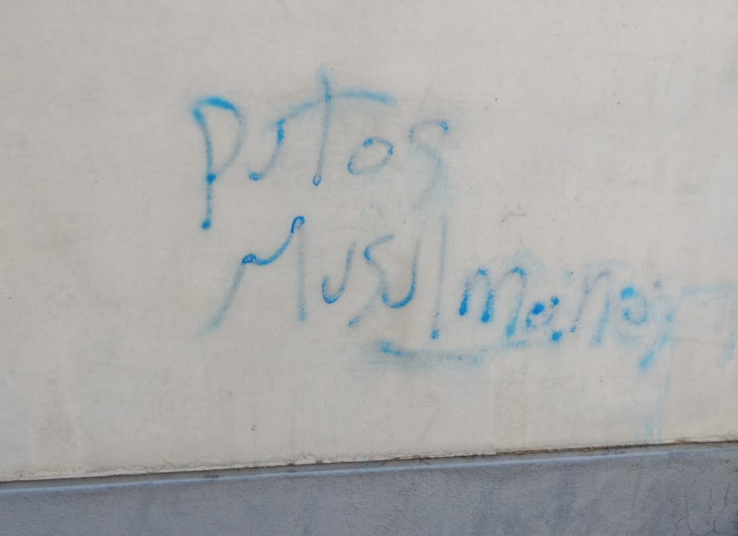 La Guàrdia Civil investiga l'aparició de pintades racistes a Muro