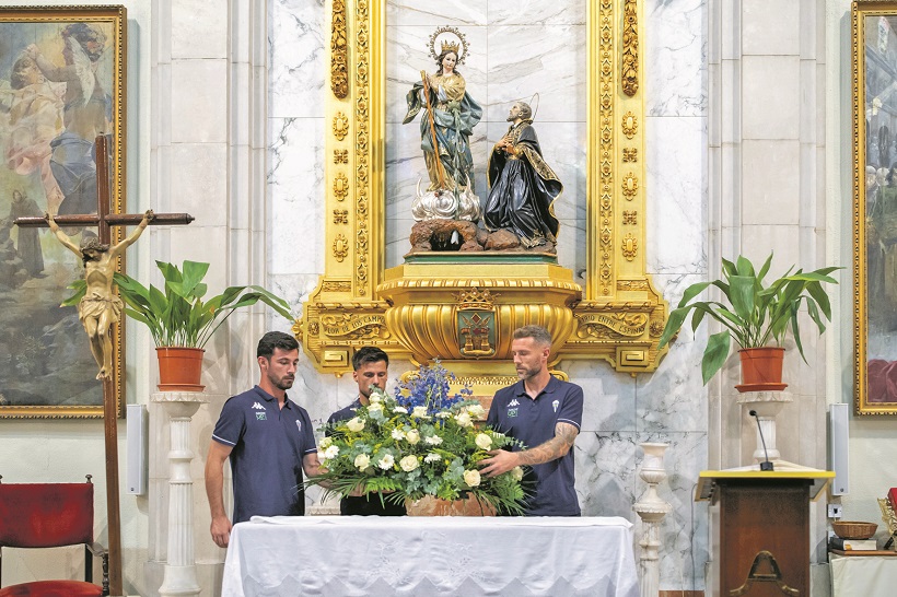 El párroco de Santa María relaciona el descenso del Alcoyano con la no celebración de la ofrenda