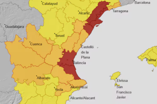La alerta por fuertes lluvias suspende la inauguración de Textilhogar y clases presenciales en la UPV