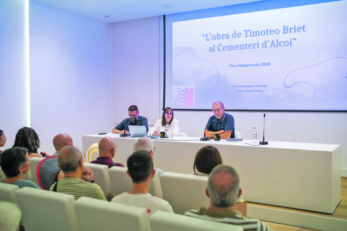 La huella modernista de Timoteo Briet en el cementerio de Alcoy