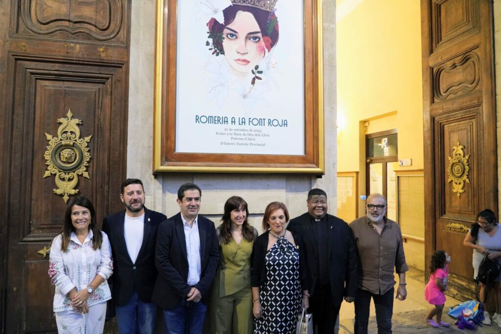 Una patrona joven y vigilante anuncia la Romería a la Font Roja