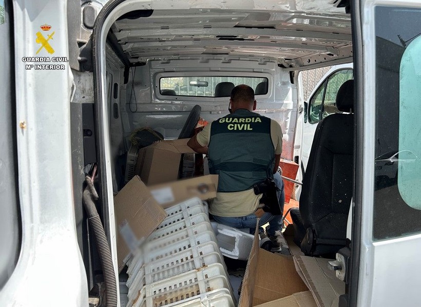 Detingut a Ibi per una estafa de furgonetes camper