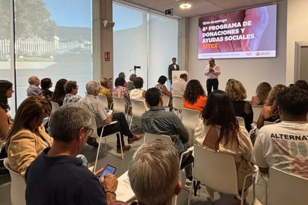 Aitex reparte 75.000 euros en ayudas sociales entre 27 asociaciones