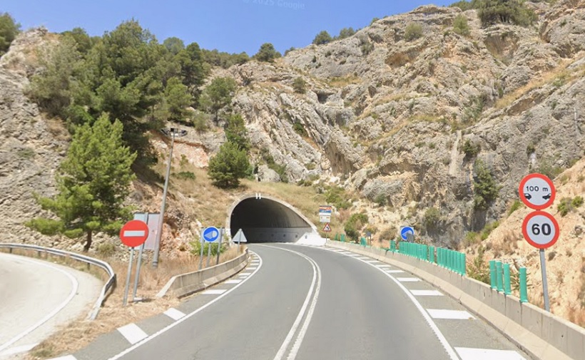 Mor un jove de 17 anys per El Salt en perdre el control de la seua motocicleta