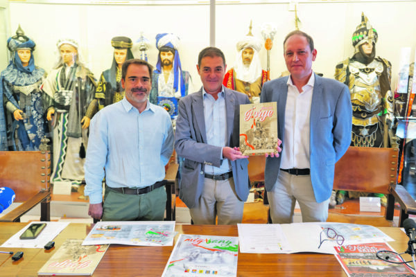 El Casal recoge en un libro varias versiones del Himno a San Jorge