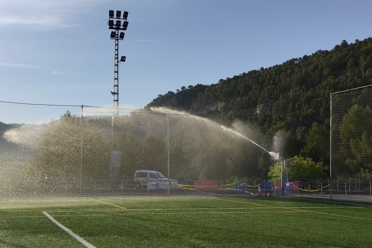 El Ayuntamiento renueva el riego del Campo Municipal Manuel Moreno Cabanes