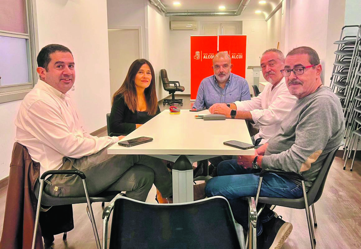 El PSOE formaliza la constitución del Consell