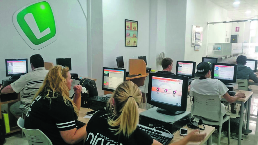 L'examen teòric de conduir torna a Alcoi el pròxim 13 d'octubre