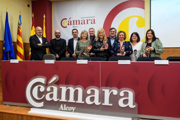 La Cambra tornarà a posar en valor el paper del comerç local