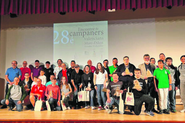Campaneros de toda la Comunitat se dieron cita en Muro