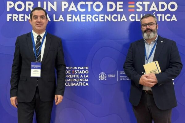 Francés cedeix les competències de Medi Ambient a Emergències