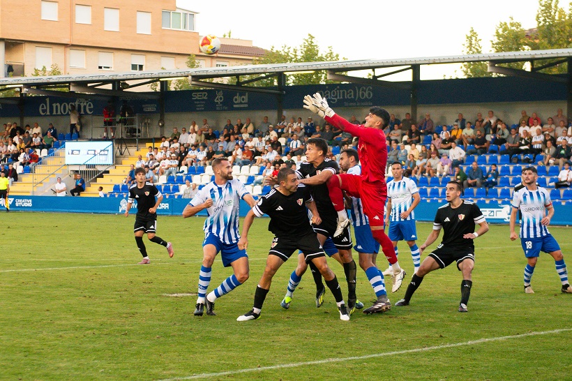 El cuer pot pagar els plats trencats en l'Alcoyano