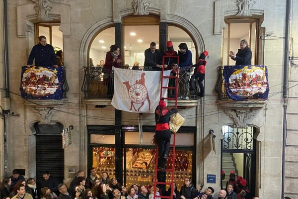Judo Club Alcoi, las Asociaciones de vecinos y la filà Vascos acompañarán a los Reyes Magos