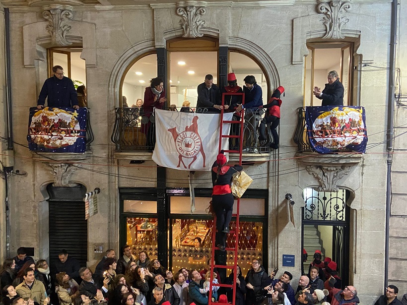 Judo Club Alcoi, las Asociaciones de vecinos y la filà Vascos acompañarán a los Reyes Magos