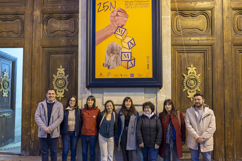 Programen diverses activitats per a commemorar el 25N