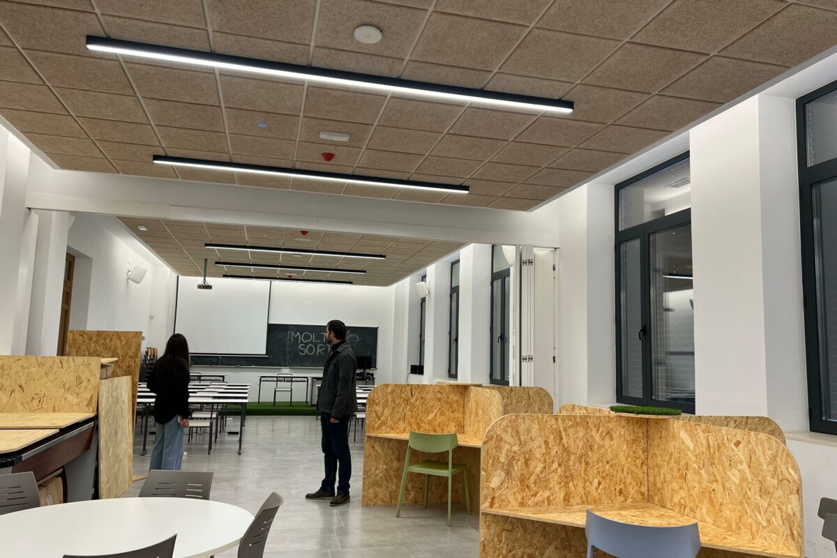 Dilluns que ve reobri la sala d'estudi del CCJ