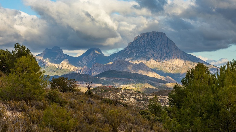 La Mancomunitat lanza el reto “20 Cims, 20 mils” en ocho meses