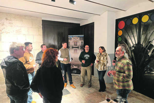 Turisme d'Interior celebra una trobada en la Casa del Pavo