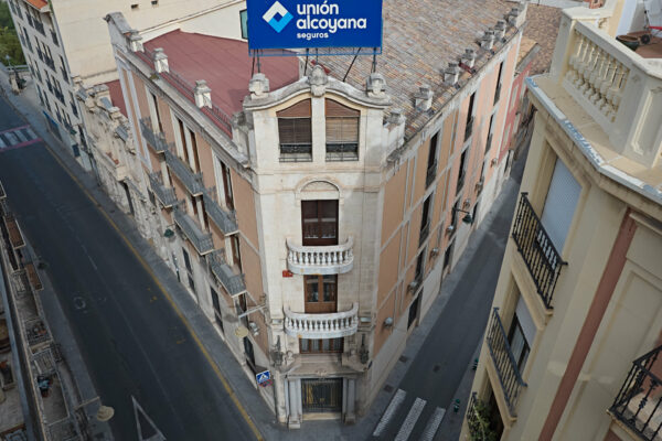 Unión Alcoyana Seguros refuerza su compromiso social esta Navidad con el Agente Solidario