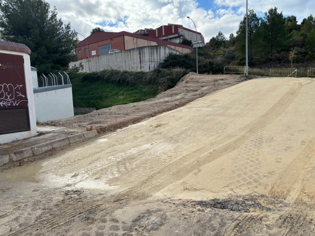 El Ayuntamiento de Alcoy mejora la accesibilidad en el polígono de la Beniata con una nueva conexión