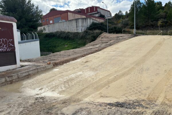 El Ayuntamiento de Alcoy mejora la accesibilidad en el polígono de la Beniata con una nueva conexión