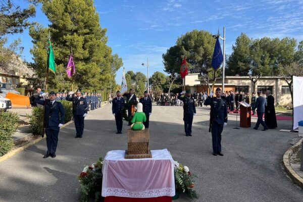 La Colònia d'Aviació vist les seues millors gales per a festejar a la patrona