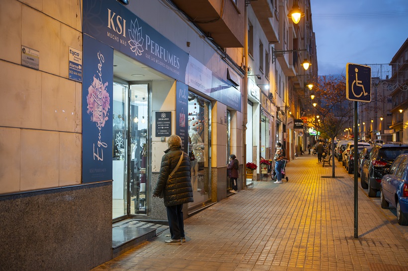 El xicotet comerç de la Zona Nord manté el pols