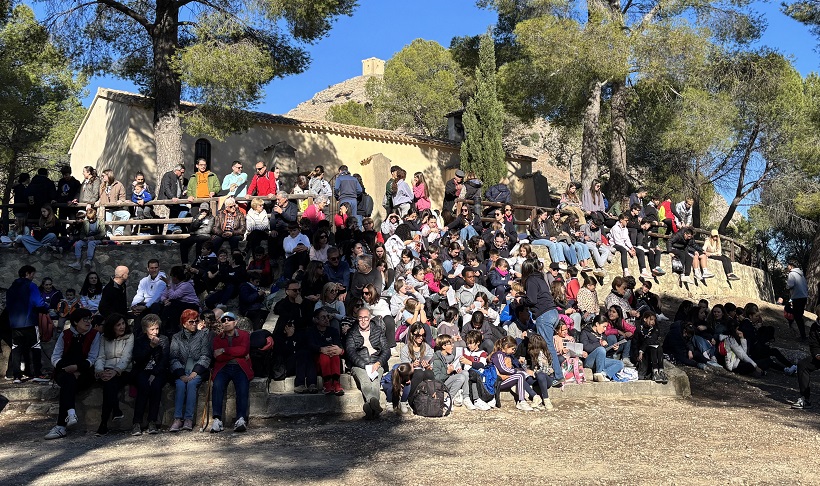 El sol propícia una gran afluència a Santa Bàrbara en ‘La Corriola’
