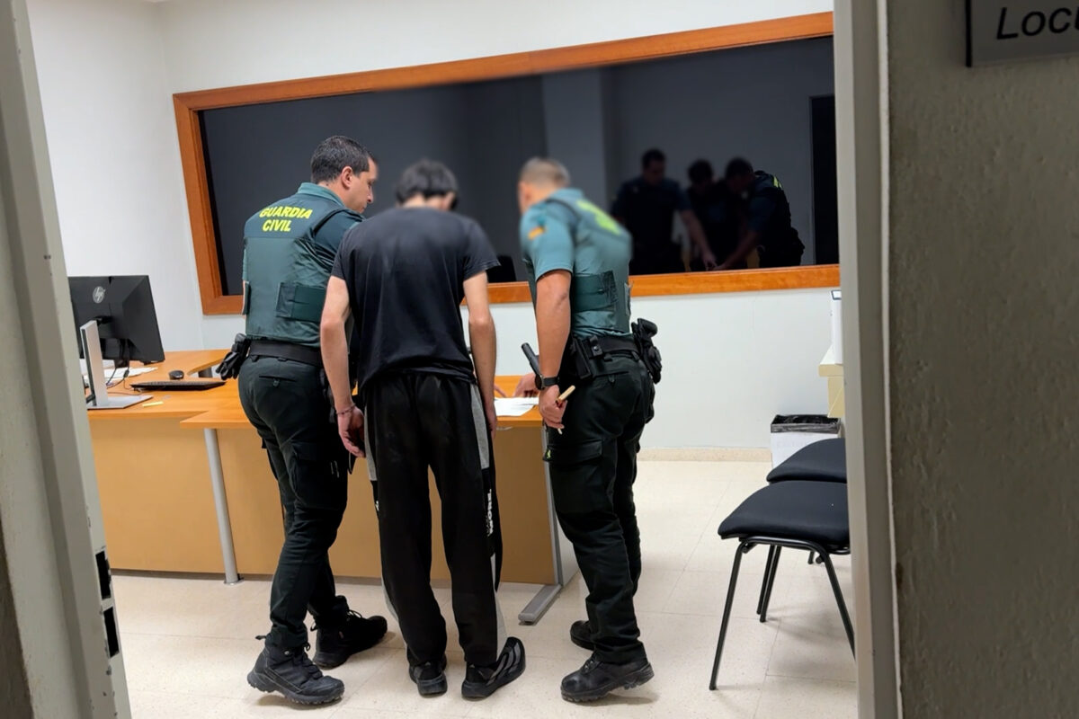 Tres detenidos en Ibi por diferentes robos en la provincia