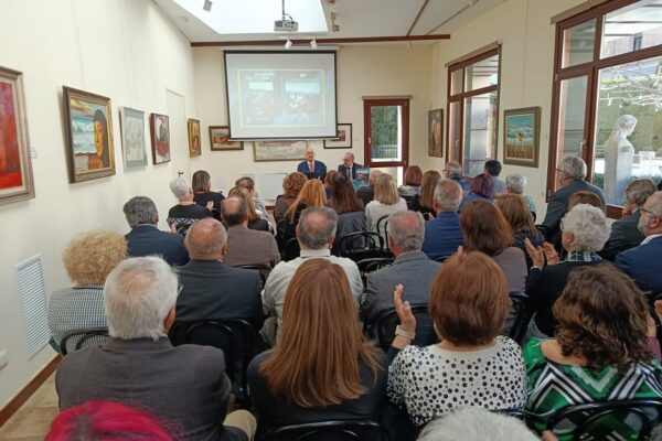 Llibre fotogràfic de la Peña Fontilles