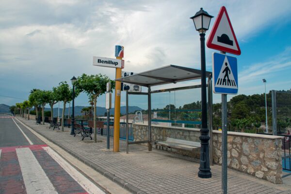 La manca de personal deixa sense servei postal les zones rurals