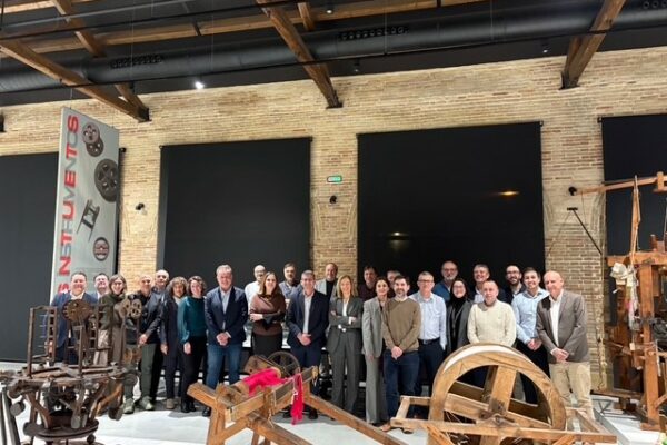 El Consejo de Administración de Caixa Ontinyent celebra su última sesión de 2025 en el Museo Textil