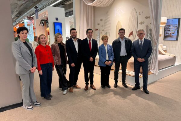 Alcoy apoya a las empresas de la zona en la primera feria de 2026 del textil hogar