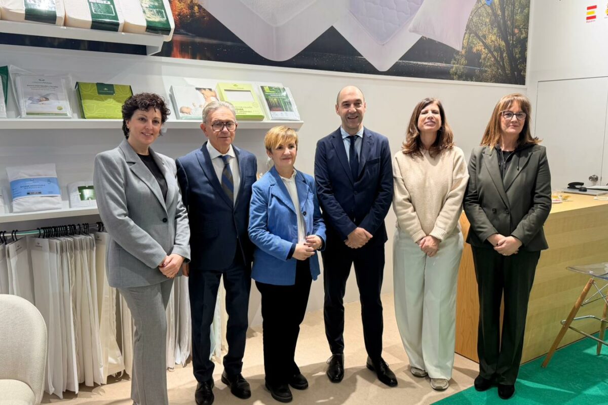 Pepe Serna: “La internacionalización es la clave para sostener al textil valenciano”