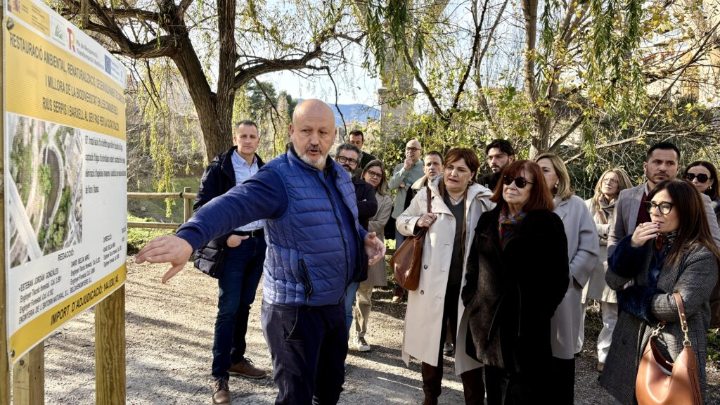 Cristina Narbona veu a Alcoi un exemple d'adaptació al canvi climàtic