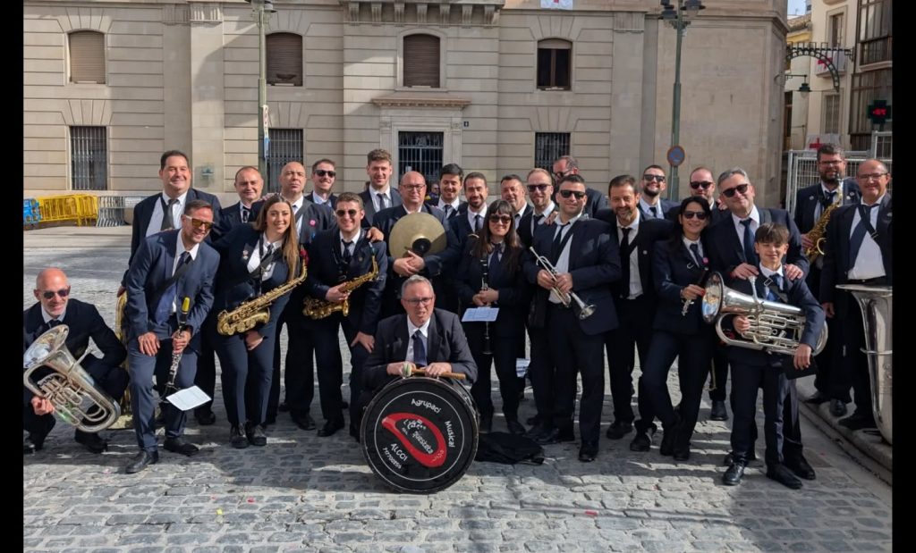 L’Orquesteta d’Alcoi celebra una nueva edición de su Cena Solidaria