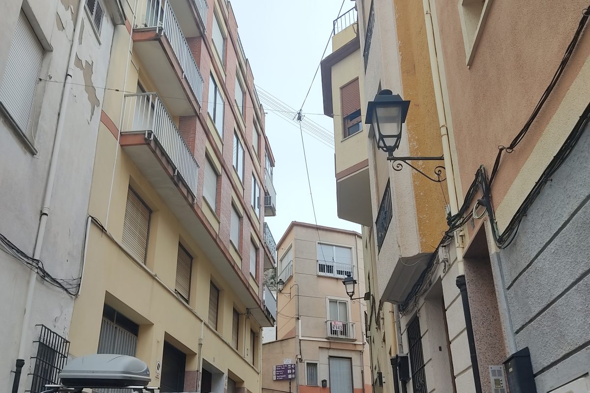 475 signatures contra el canvi de nom del carrer Felip V