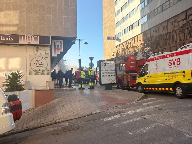 Ensurt al restaurant Montecarlo en incendiar-se una fregidora