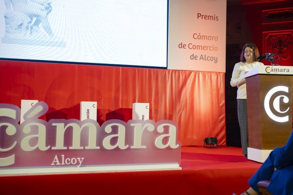 Lucía Pascual exigeix avançar en Alcoi Sud per a garantir el futur industrial de la ciutat